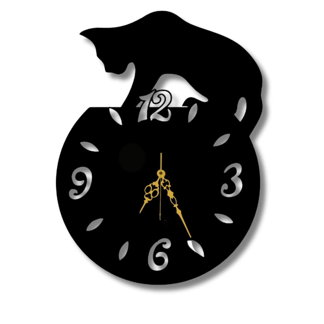 🐾 Curious Cat Clock