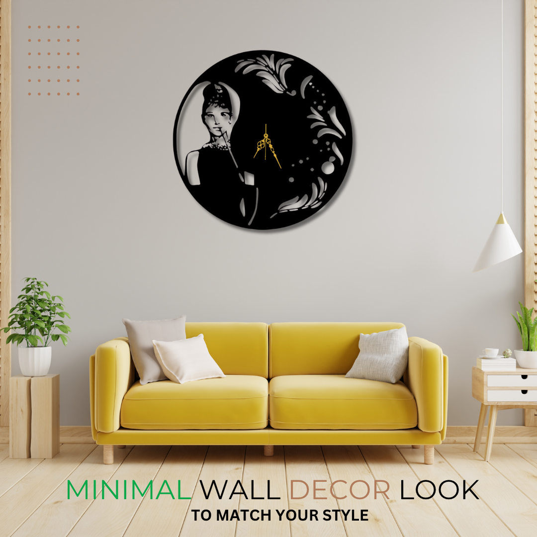 💄 Does Your Wall Deserve a Touch of Glam? ✨🕰️
